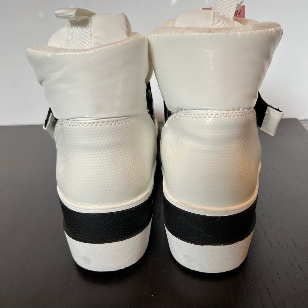 Juicy Couture Veronica Platform Boot Spell Out - Picture 4 of 11